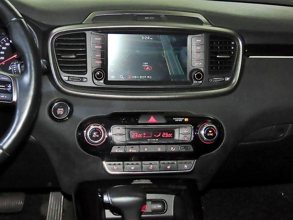 KIA Sorento - Vista 11
