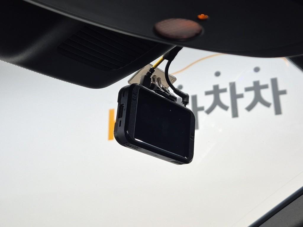 Mercedes Benz CLS Class - Vista 5