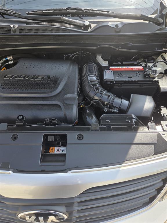 KIA Sportage - Vista 5