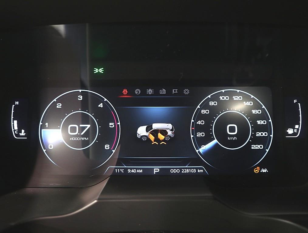 Ssangyong Korando - Vista 6