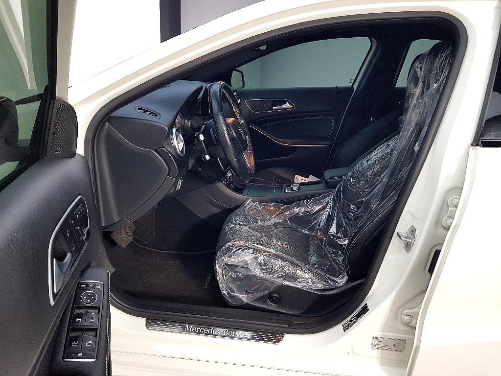 Mercedes Benz A Class - Vista 8