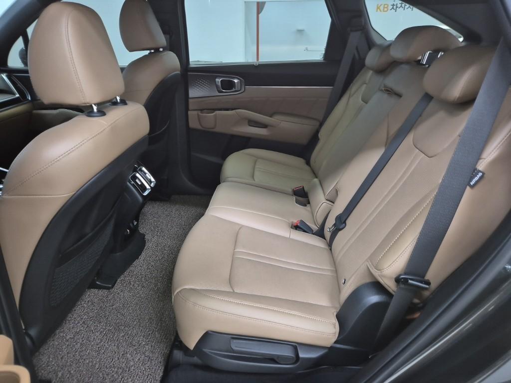 KIA Sorento - Vista 12