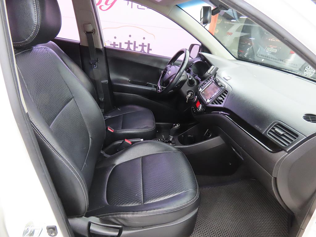 KIA Morning - Vista 8