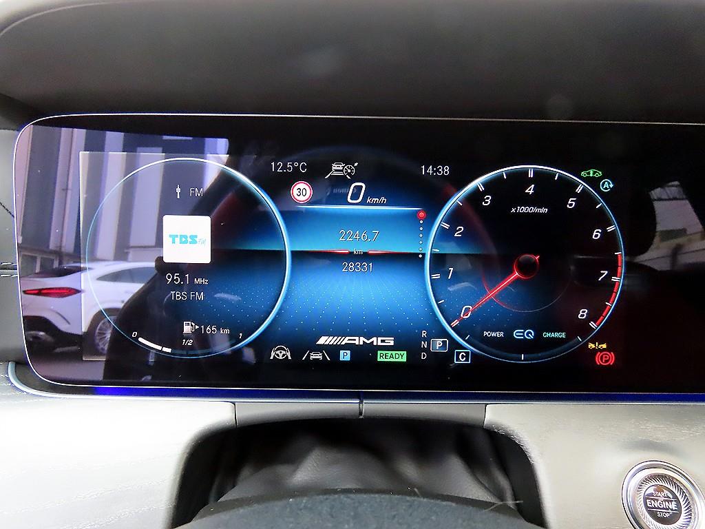 Mercedes Benz AMG GT - Vista 9