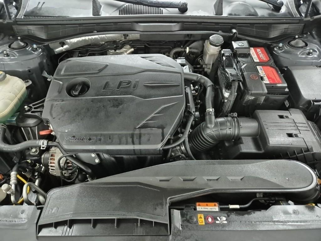 HYUNDAI Sonata - Vista 5