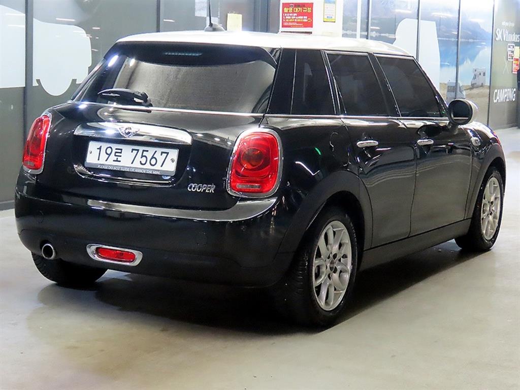 Mini Cooper - Vista 4