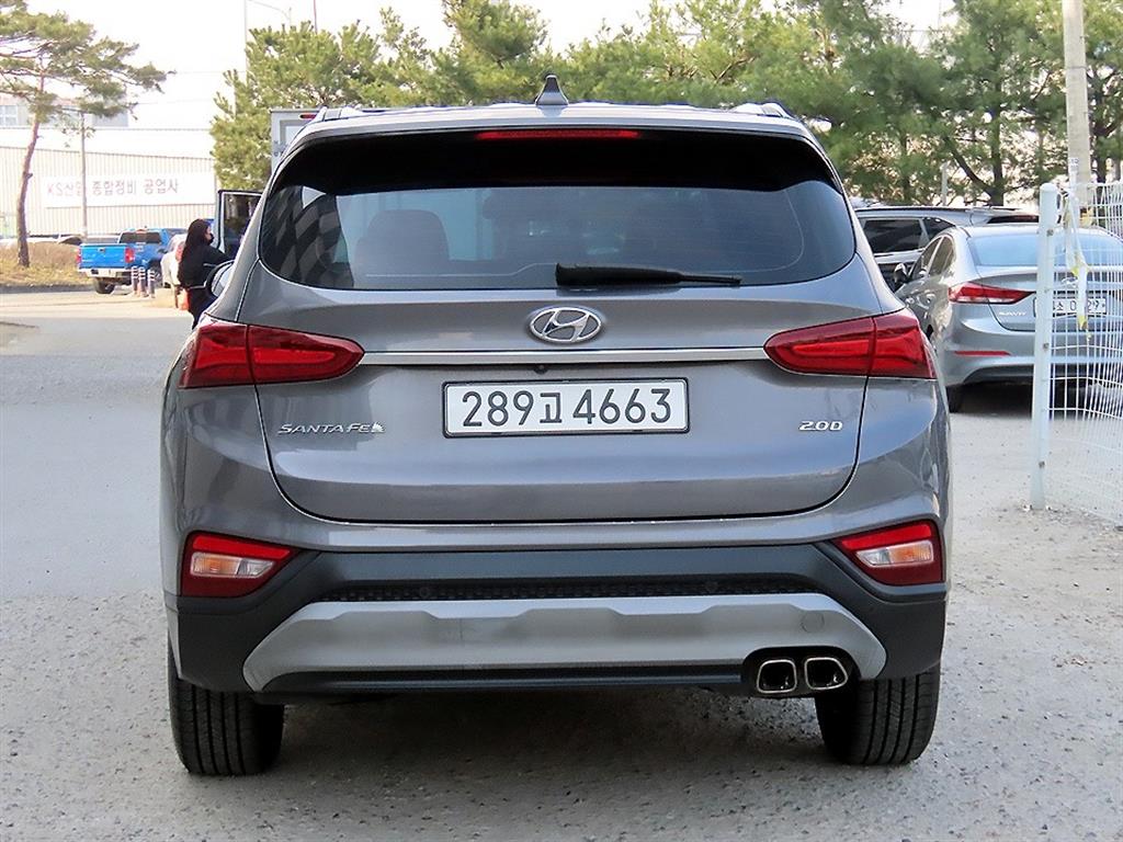 HYUNDAI Santa Fe - Vista 4