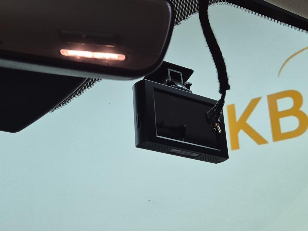 KIA Carnival 2023 Blanco - Importación desde Corea - HF Imports Iquique - Foto 16