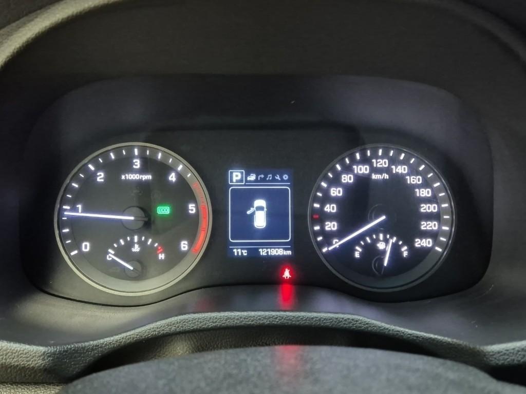 HYUNDAI Tucson - Vista 6