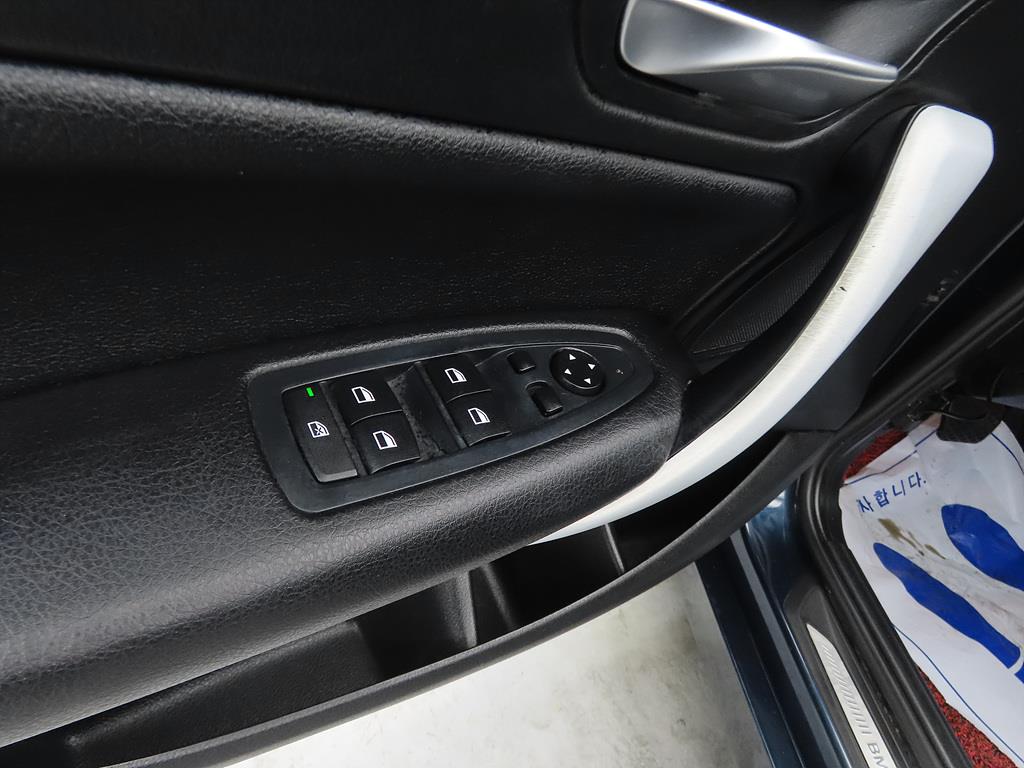 BMW 1 series 2013 Azul - Importación desde Corea - HF Imports Iquique - Foto 14