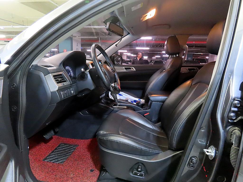 Ssangyong Rexton - Vista 6