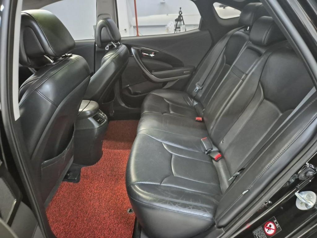 HYUNDAI Grandeur - Vista 12