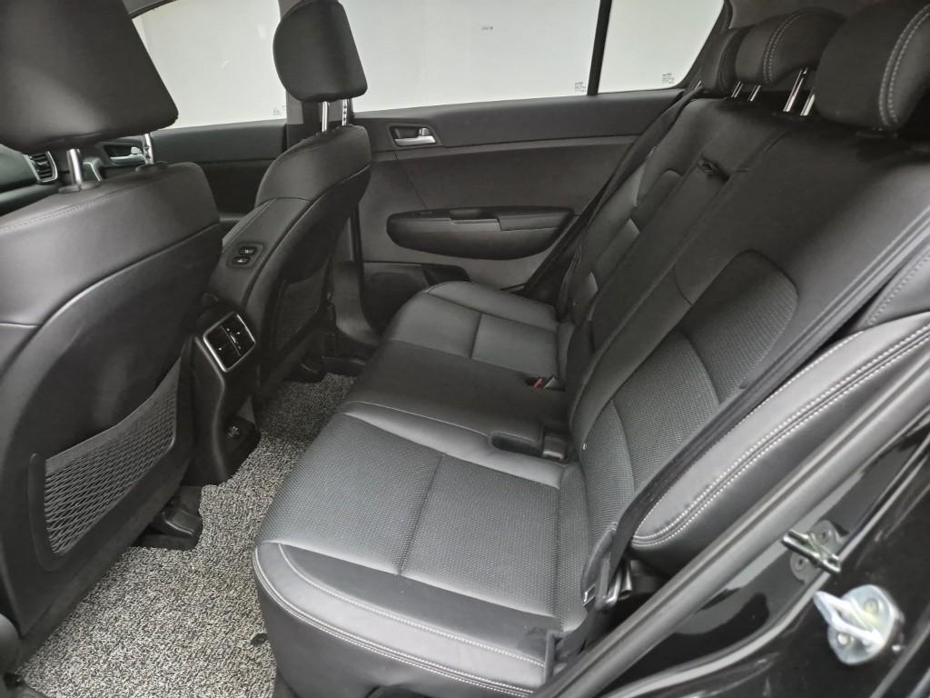 KIA Sportage - Vista 12