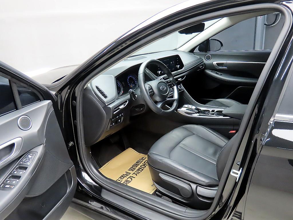 HYUNDAI Sonata - Vista 5