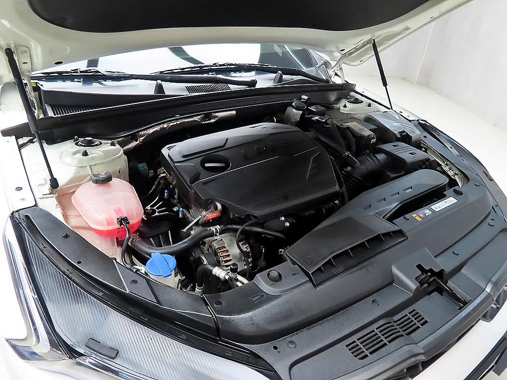 KIA K5 2022 Blanco - Importación desde Corea - HF Imports Iquique - Foto 18