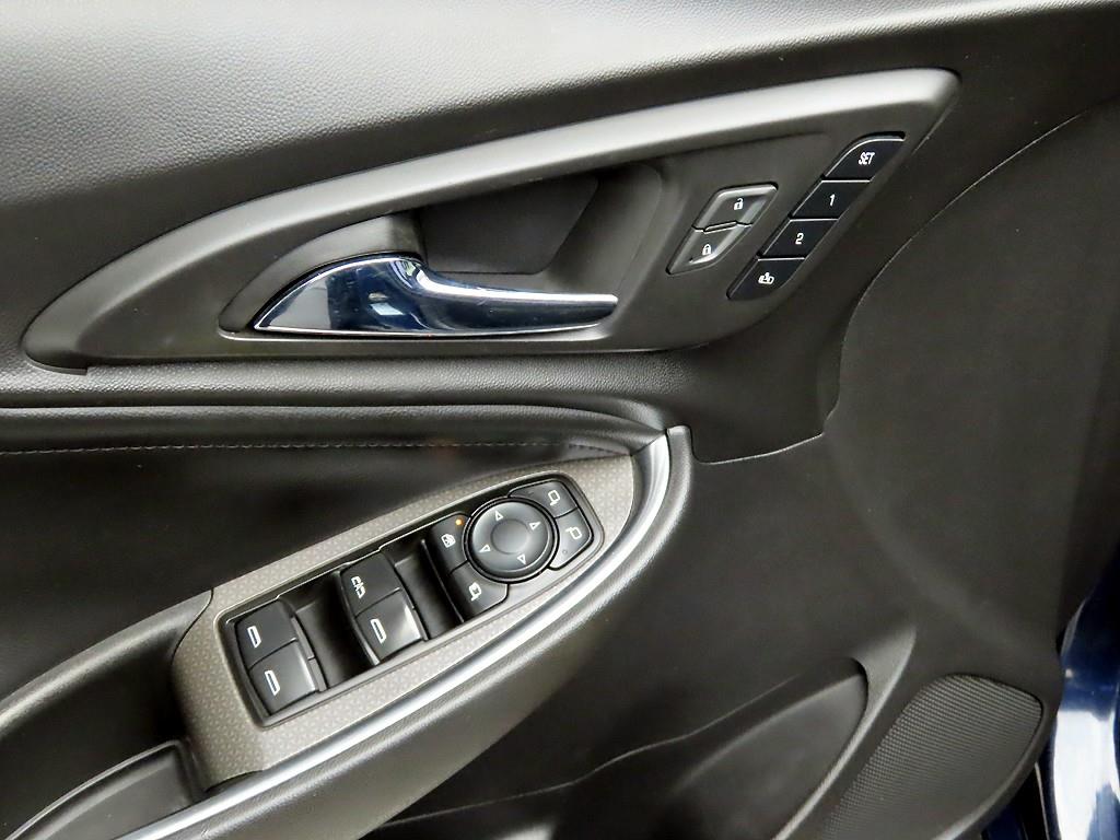 Chevrolet Malibu - Vista 12