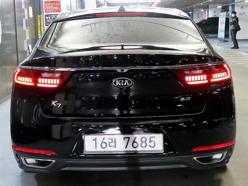KIA K7 - Vista 5