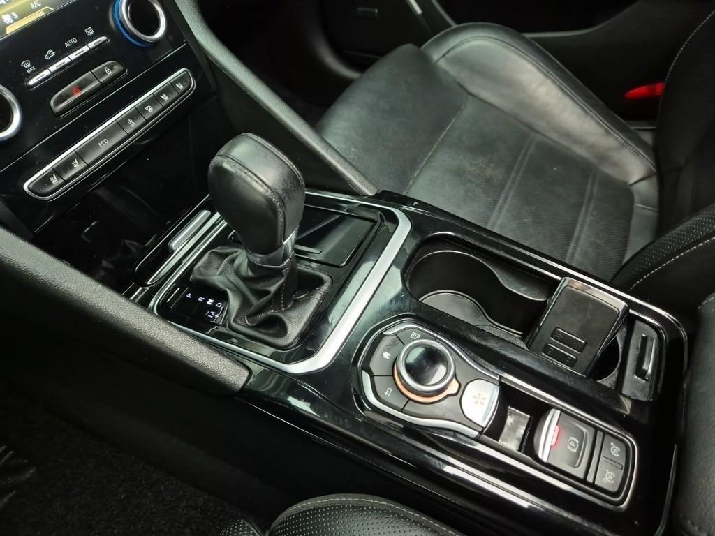 SAMSUNG SM6 - Vista 8