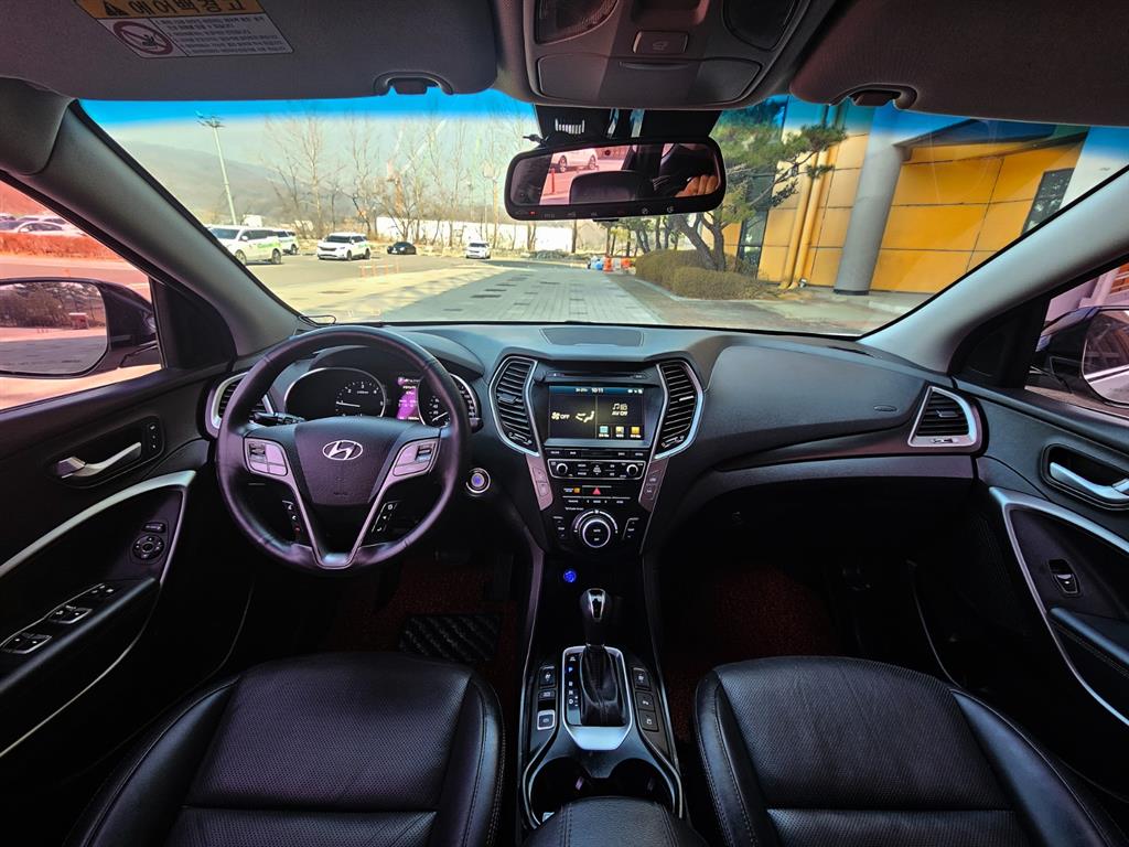 HYUNDAI Santa Fe - Vista 10