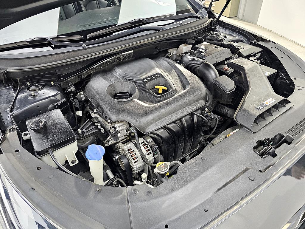 HYUNDAI Sonata - Vista 6