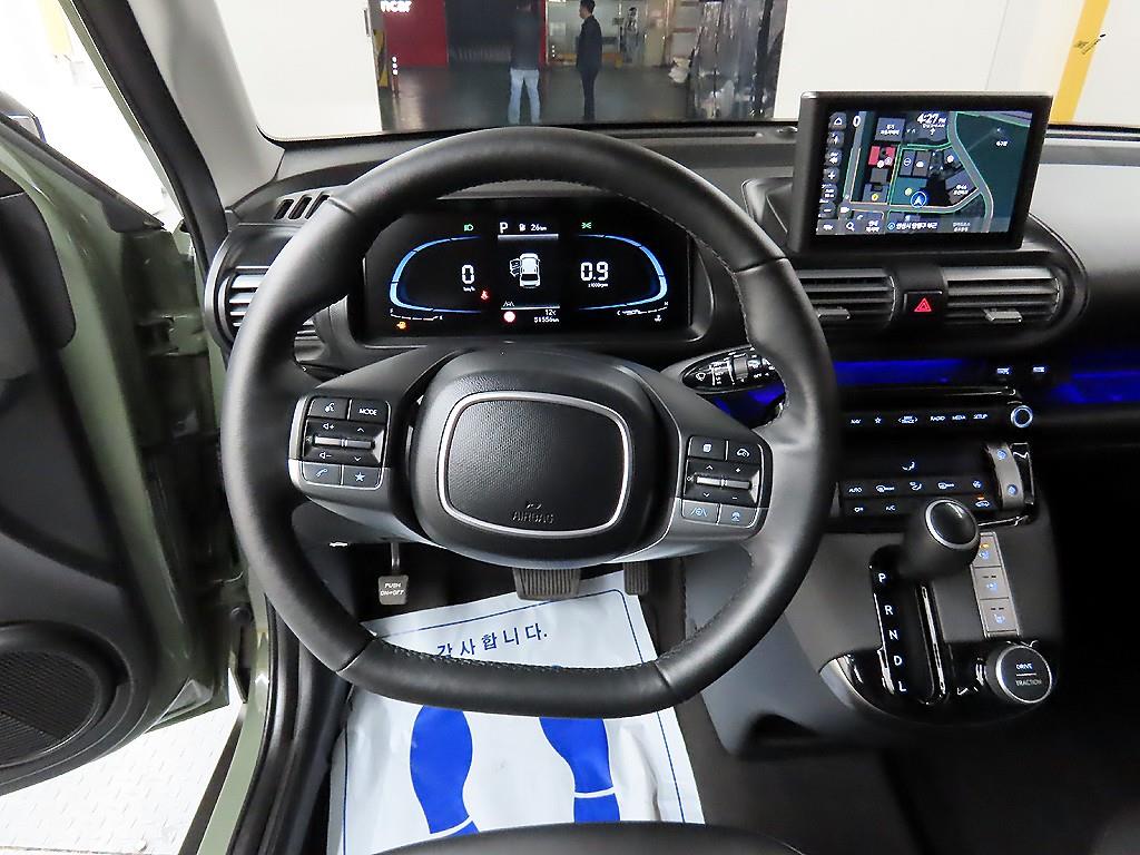 HYUNDAI Casper - Vista 9