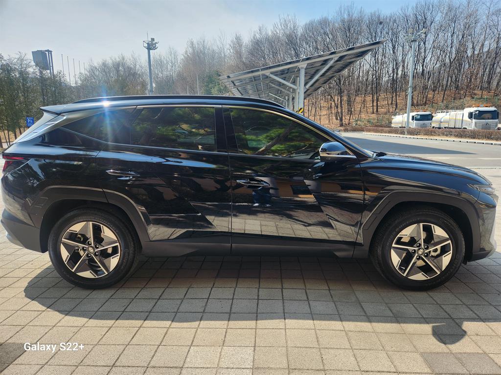 HYUNDAI Tucson - Vista 5