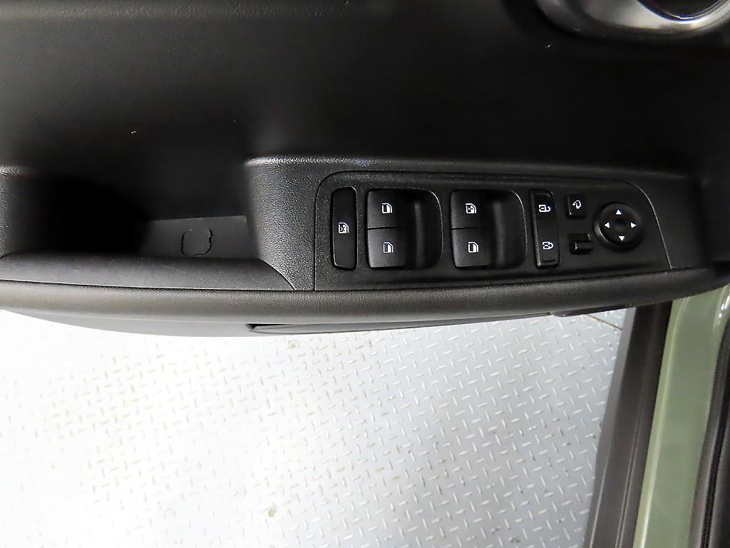 HYUNDAI Casper - Vista 11