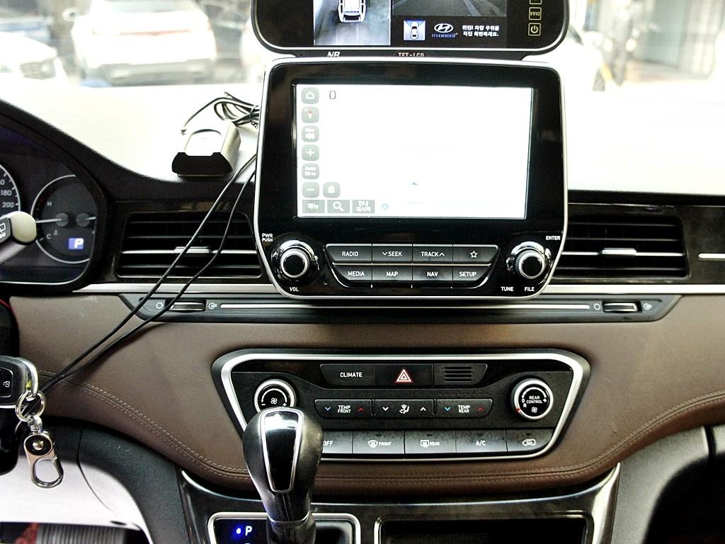 HYUNDAI Starex 2019 Negro - Importación desde Corea - HF Imports Iquique - Foto 10