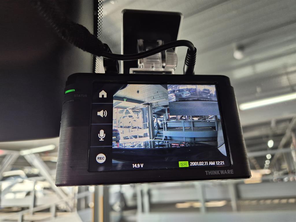 HYUNDAI Grandeur - Vista 6