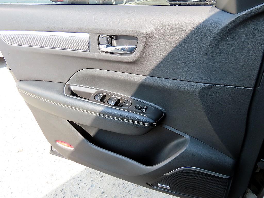 SAMSUNG QM6 - Vista 11