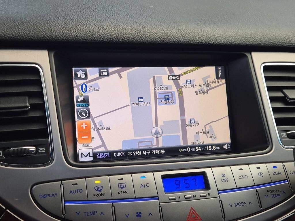 HYUNDAI Genesis 2010 Plateado - Importación desde Corea - HF Imports Iquique - Foto 17