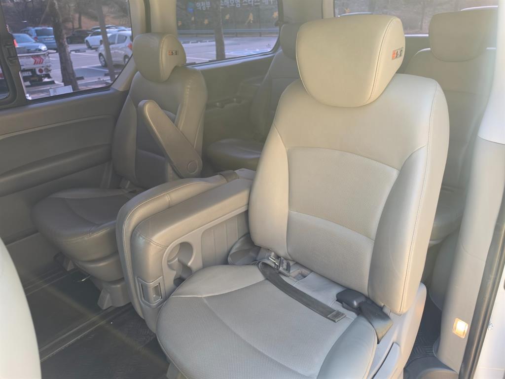 HYUNDAI Starex 2018 Blanco - Importación desde Corea - HF Imports Iquique - Foto 13