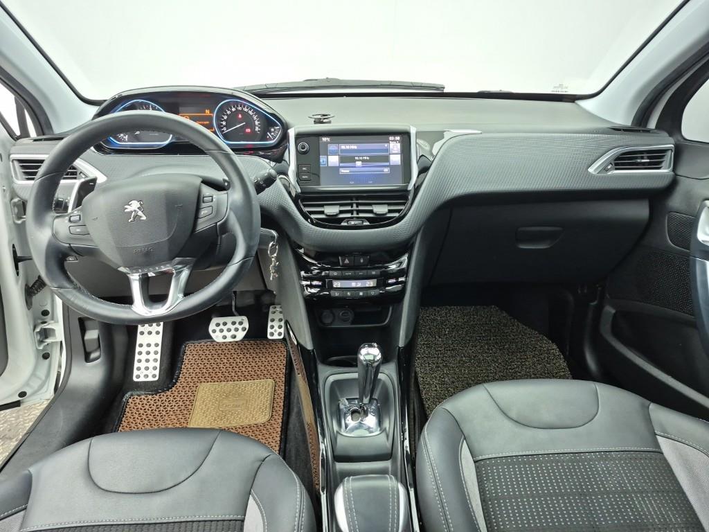 Peugeot 2008 - Vista 5