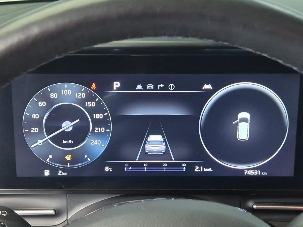 KIA Carnival - Vista 6