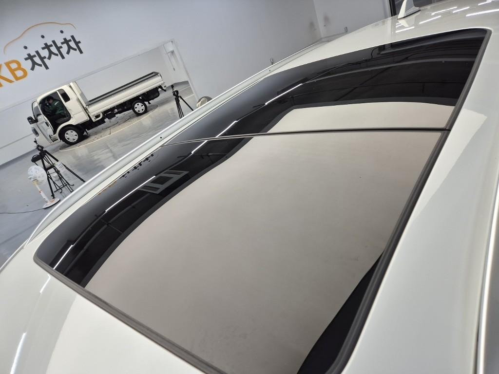 SAMSUNG QM6 2017 Blanco - Importación desde Corea - HF Imports Iquique - Foto 13