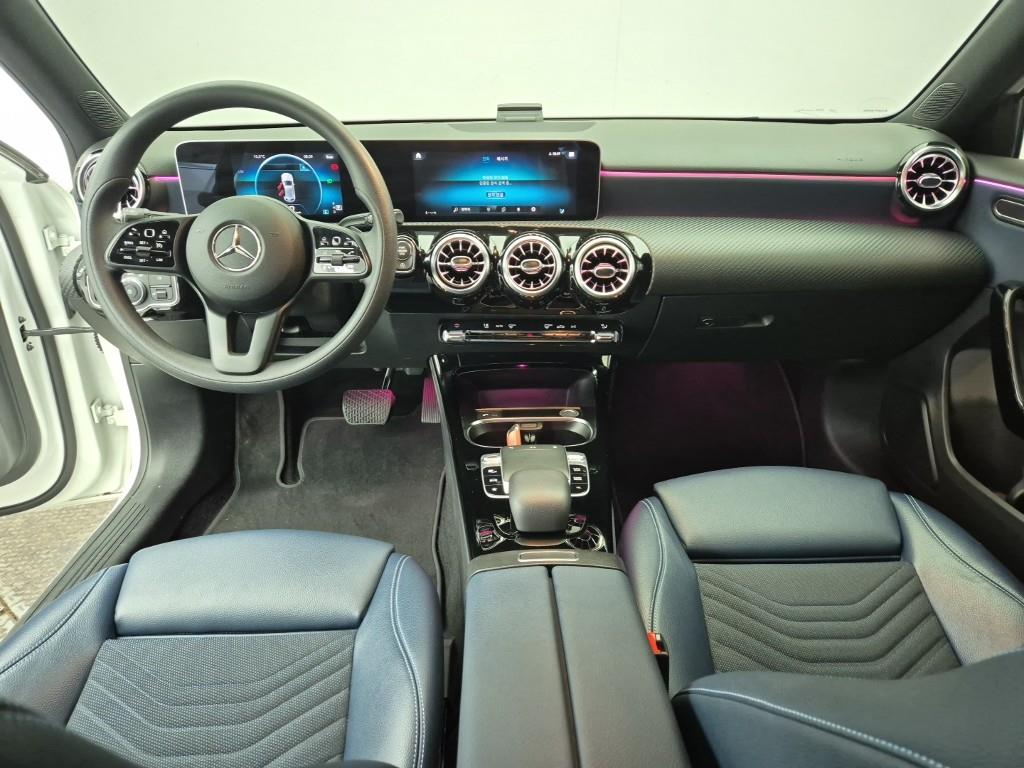 Mercedes Benz A Class - Vista 5