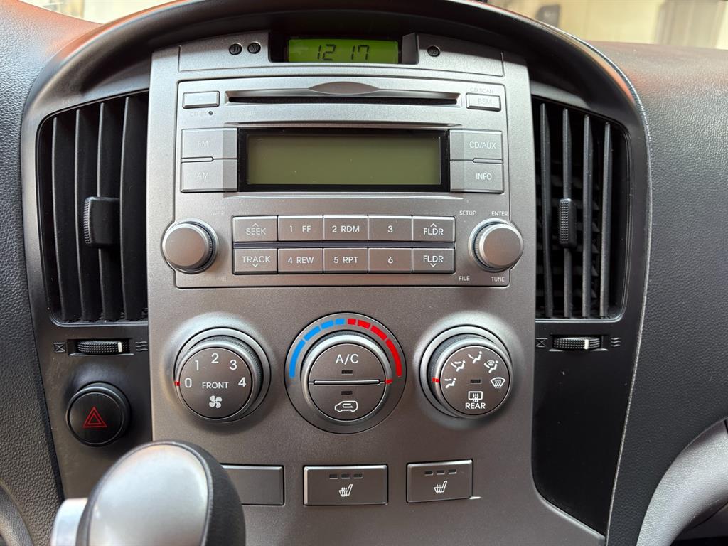 HYUNDAI Starex 2015 Negro - Importación desde Corea - HF Imports Iquique - Foto 14