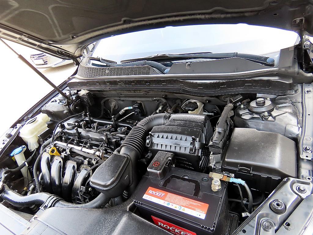 KIA K5 2011 Negro - Importación desde Corea - HF Imports Iquique - Foto 19