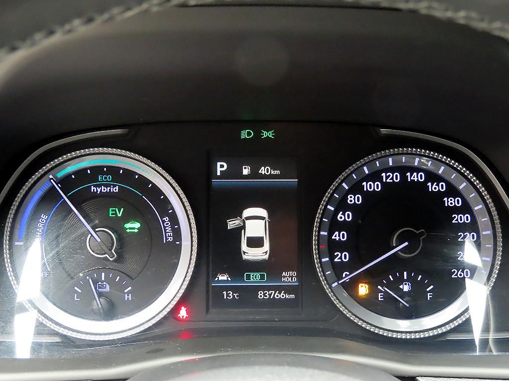 HYUNDAI Sonata - Vista 8