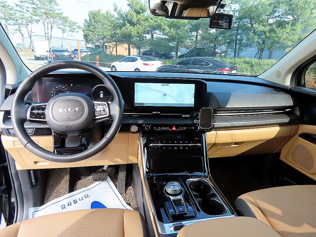 KIA Carnival - Vista 7