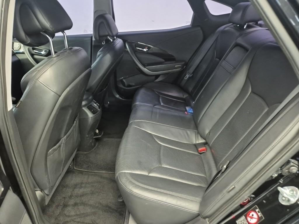 HYUNDAI Grandeur - Vista 12