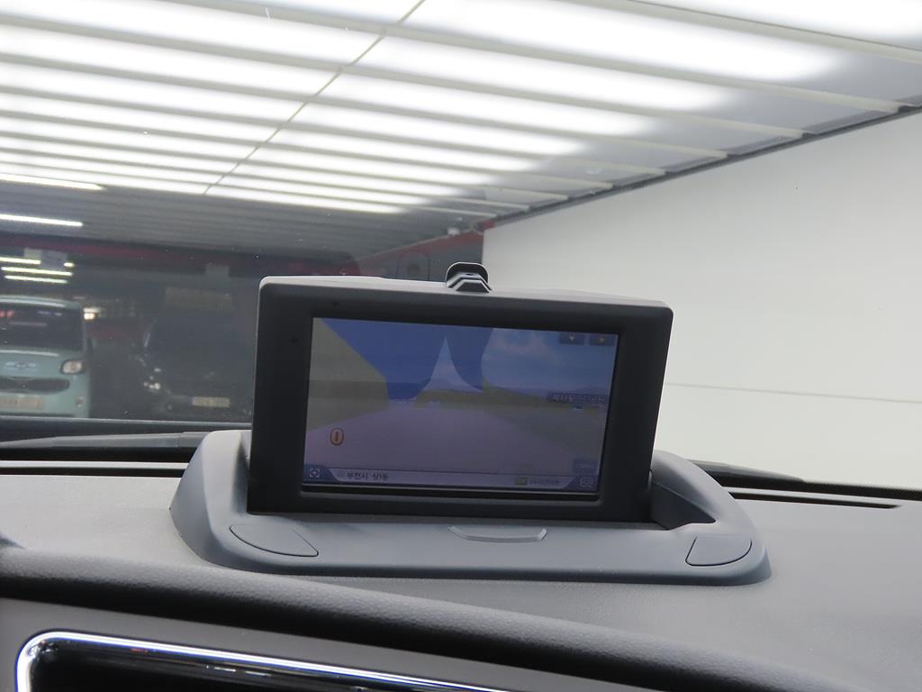 Peugeot 3008 2015 Blanco - Importación desde Corea - HF Imports Iquique - Foto 13