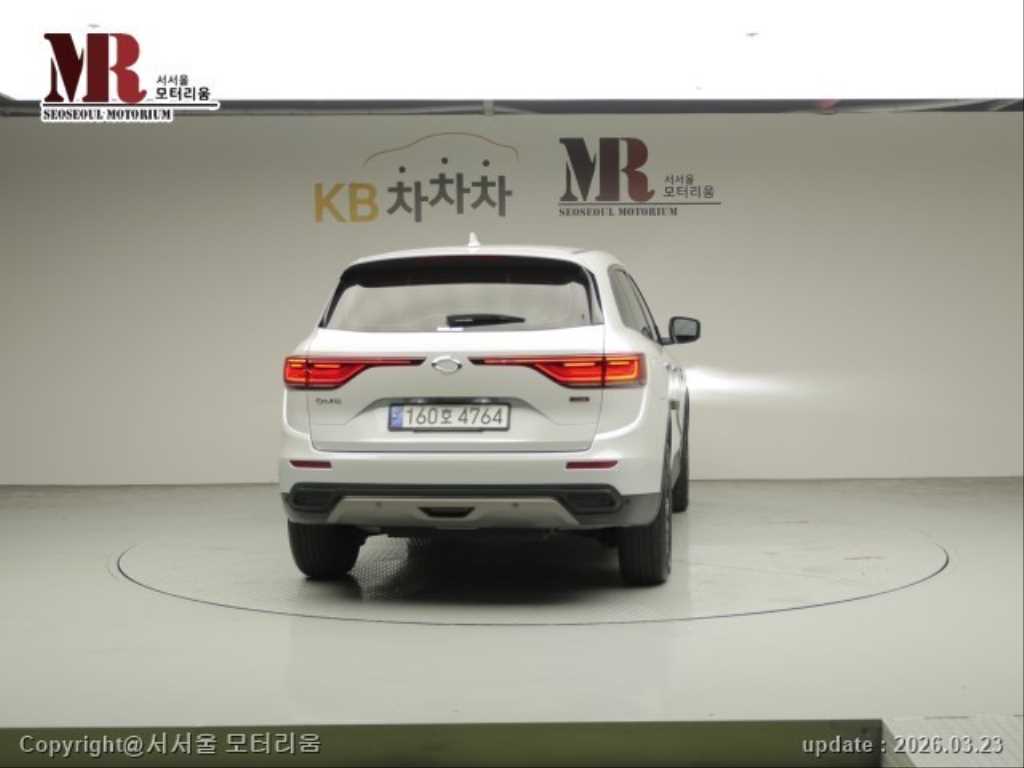 SAMSUNG QM6 - Vista 3