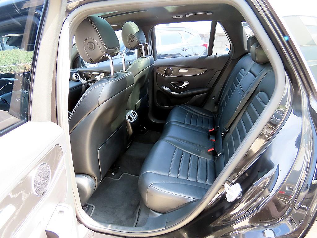 Mercedes Benz GLC Class - Vista 6