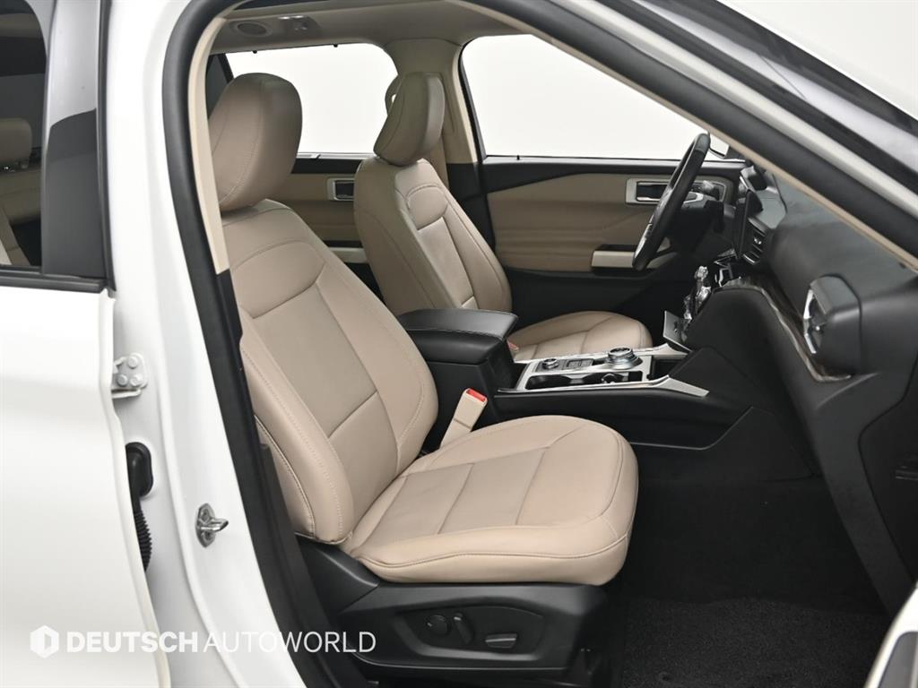 Ford Explorer - Vista 10