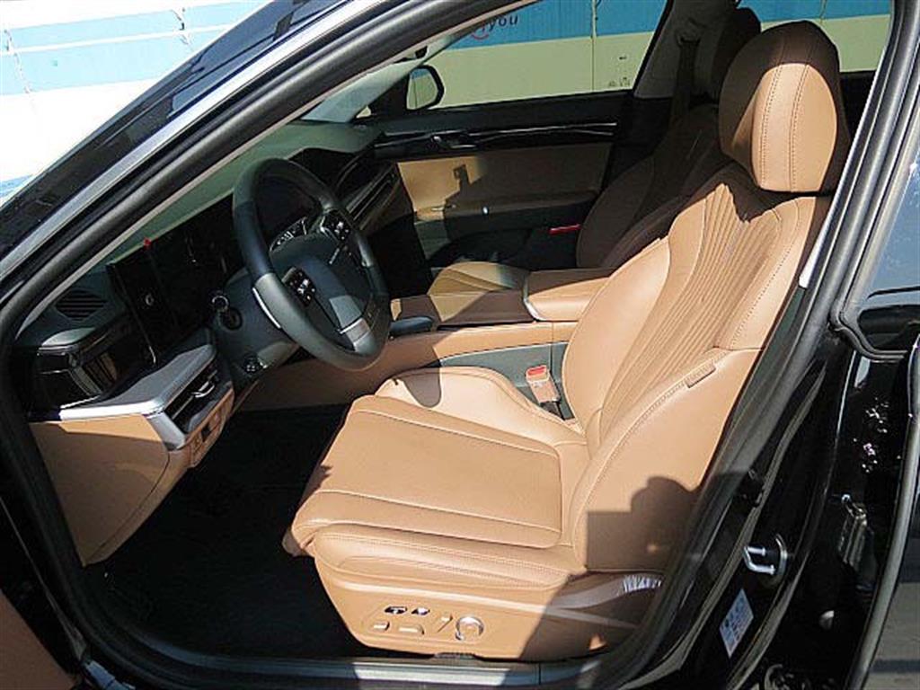 HYUNDAI Grandeur - Vista 11
