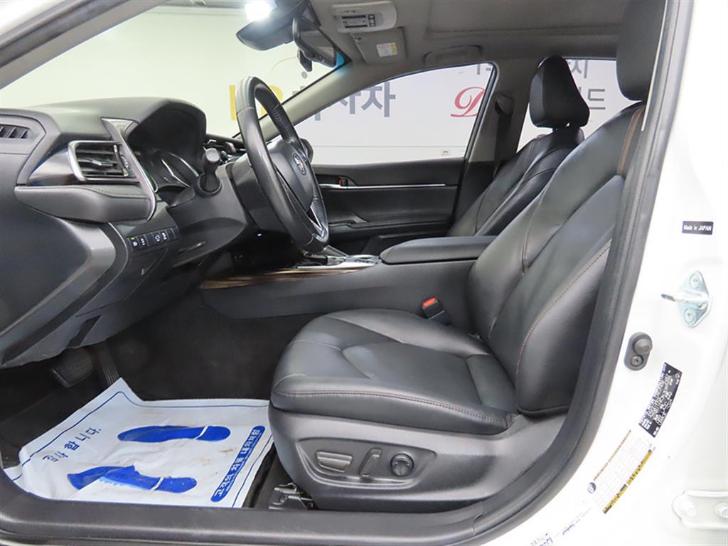 Toyota Camry - Vista 5