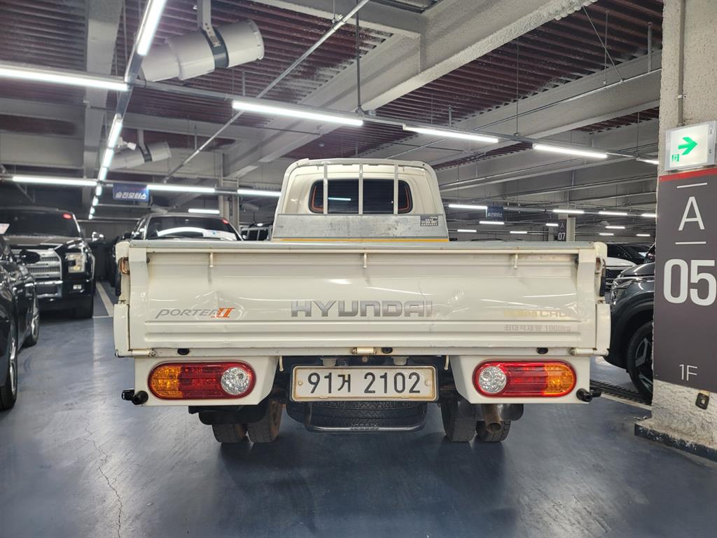 Small Truck Cargo (small) - Vista 4