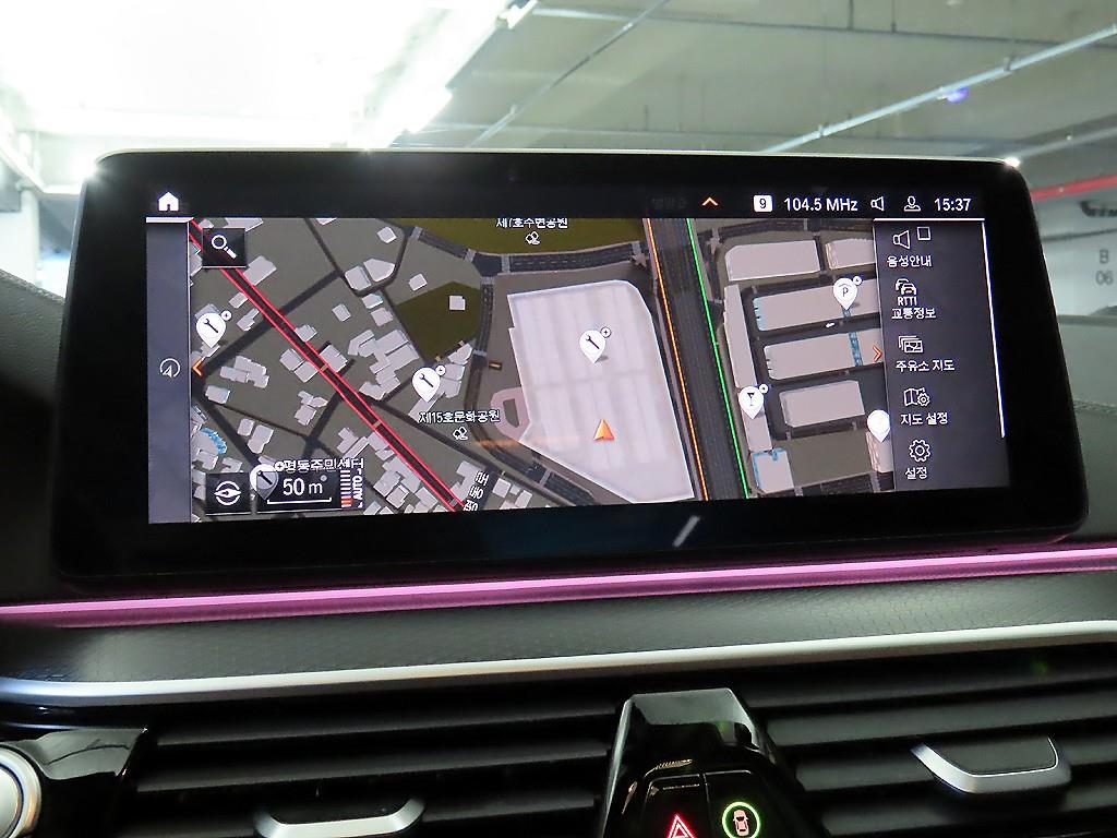 BMW 5 Series 2023 Negro - Importación desde Corea - HF Imports Iquique - Foto 14