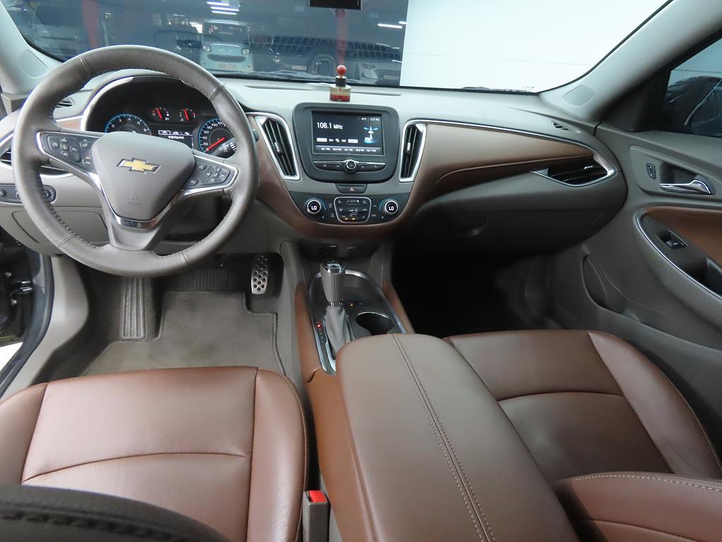 Chevrolet Malibu - Vista 7